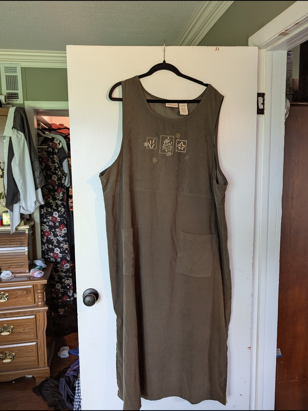 Vintage Expressions Olive Green Sleeveless Maxi Dress with Embroidered Chest